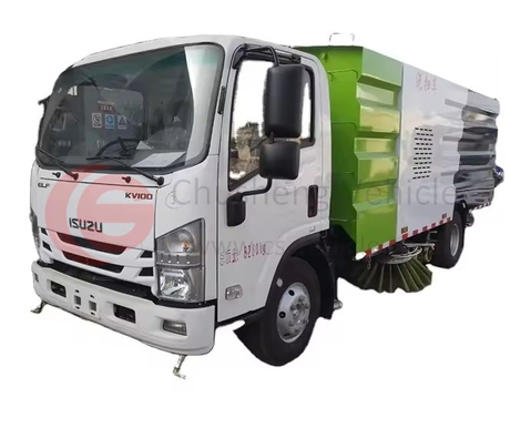 اليابان العلامة التجارية ايسوزو 4 × 2 شاحنة تنظيف الطريق كاسحة
