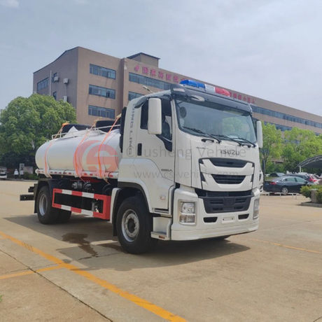 Shacman L3000 4x2 10000 لتر شاحنات شفط في المدينة