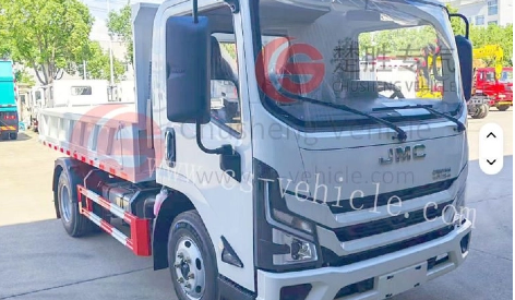 ما الذي يجعل شاحنة بضائع خفيفة مثالية للشركات الصغيرة وتوصيل المتاجر؟